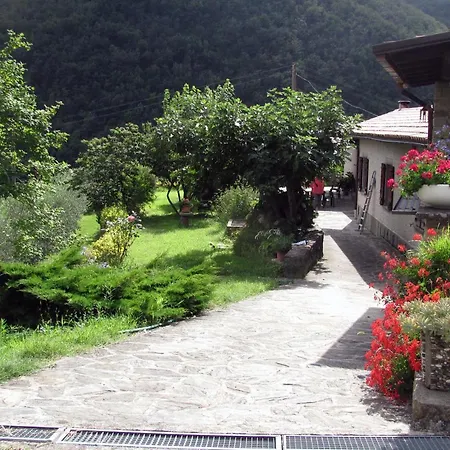 Agriturismo Il Giglio E La Rosa